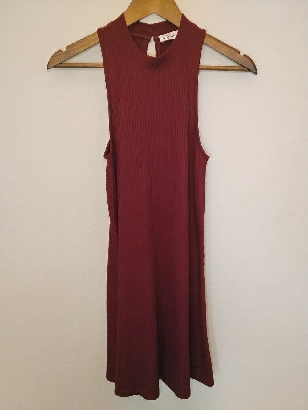 Hollister Rib‎ Knit Dress Womens Medium Burgundy Flare Sleeveless Mock Neck Y2K - Picture 5 of 7